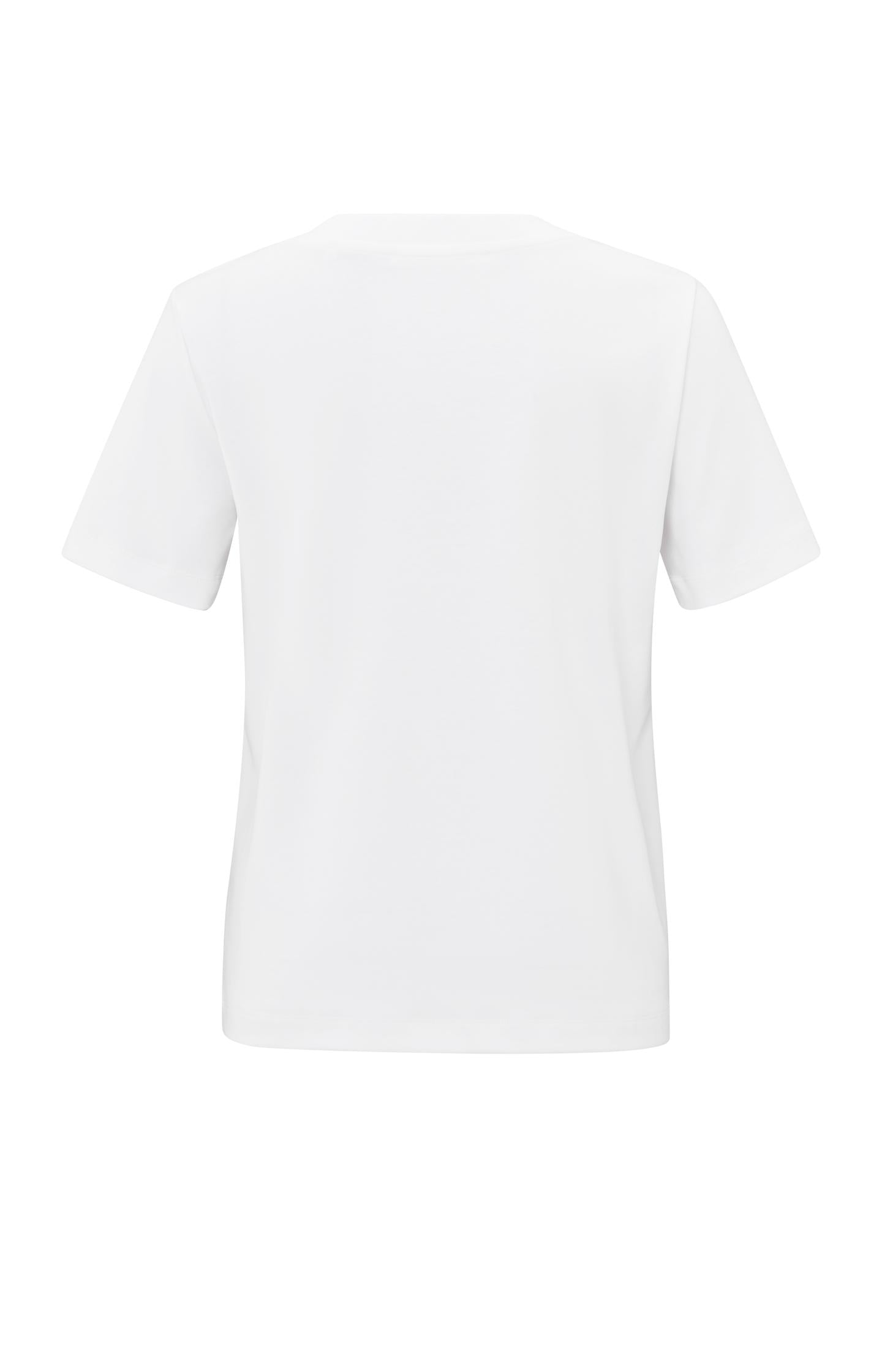 Basic T-shirt with V-neck and short sleeves