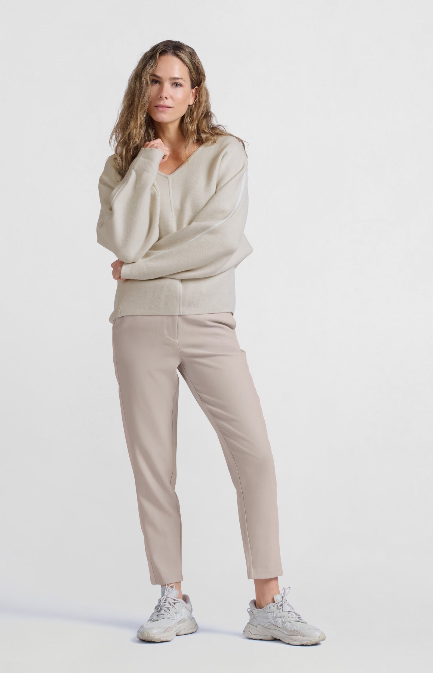 High-waist trousers with piping detail and straight legs