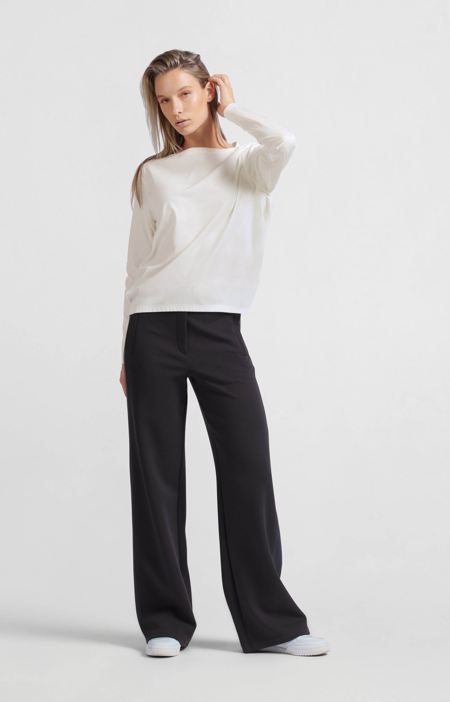 High-waisted wide-leg trousers