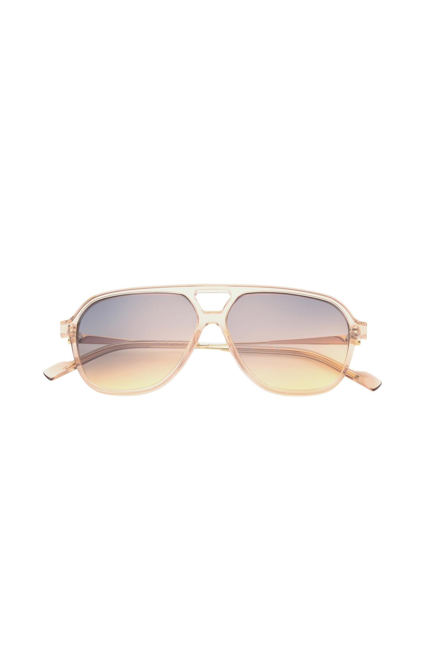 Lou sunglasses with classic pilot frame