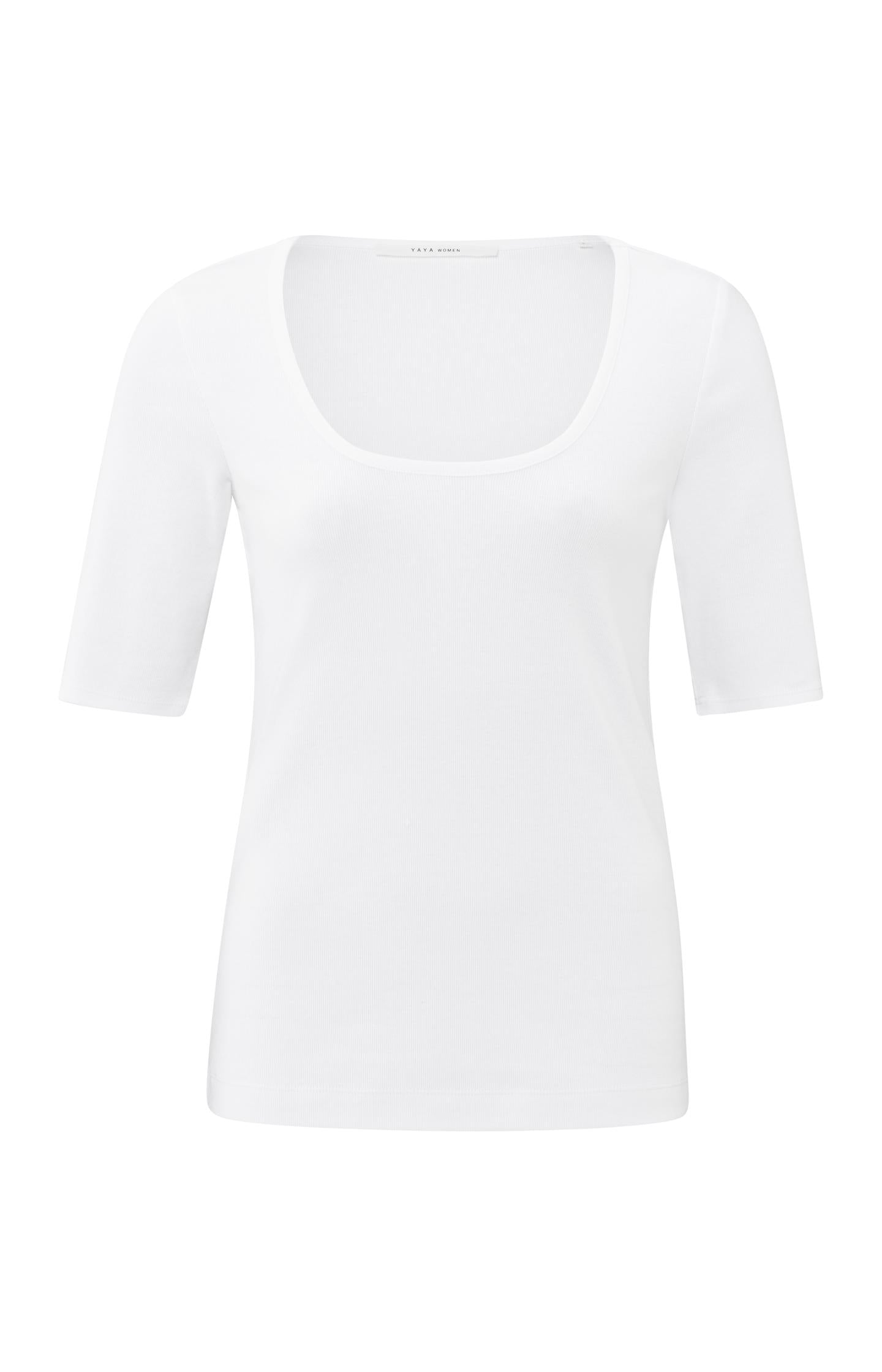 Ribbed T-shirt with round neck and half-length sleeves - Type: product