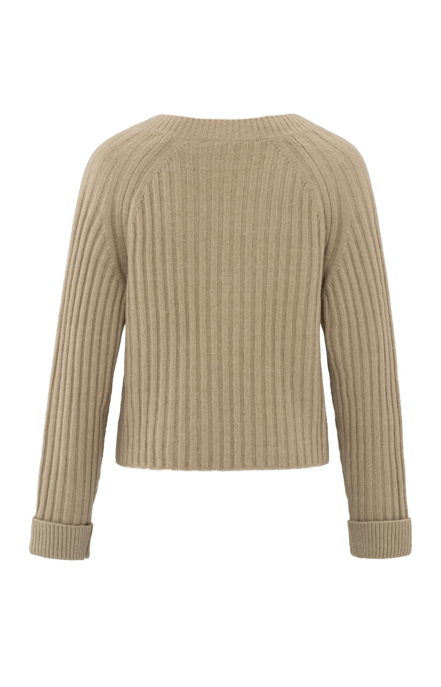 Soft ribbed sweater with V-neck and long sleeves