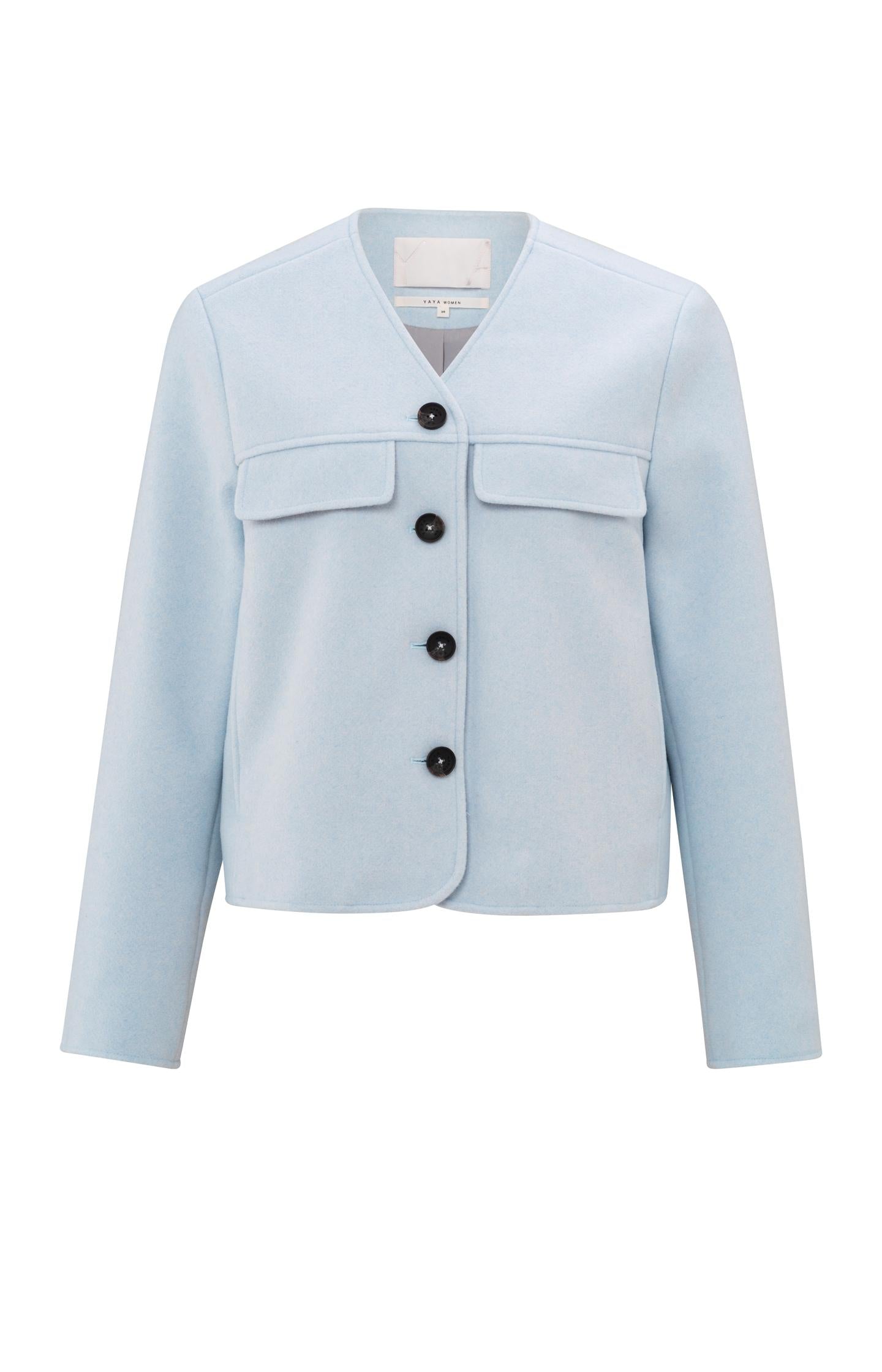 Soft short jacket with chest pockets and button closure - Type: product